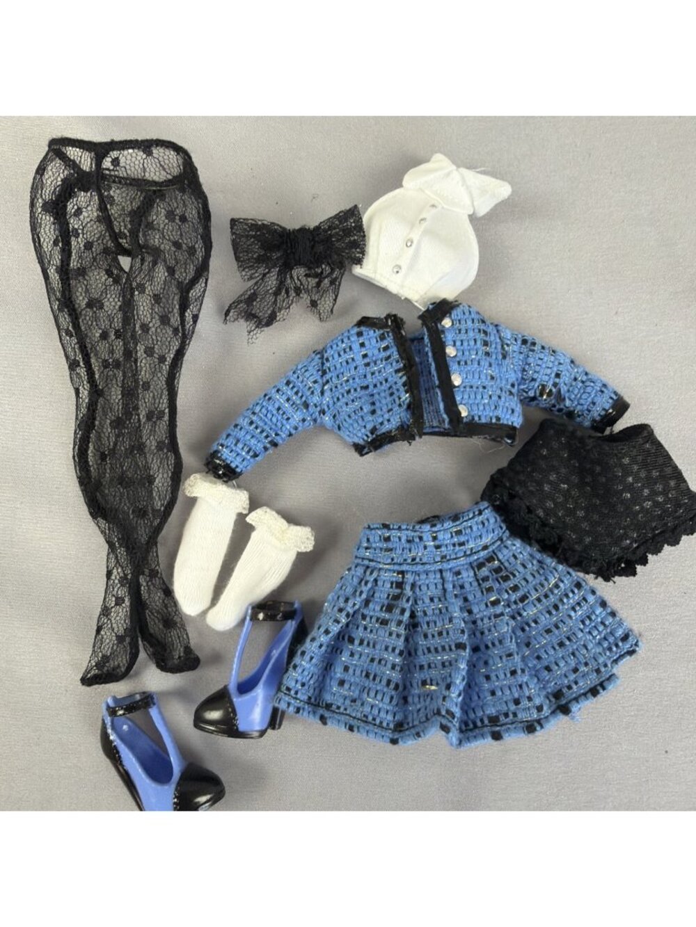 Uptown Girl LOL Surprise OMG Doll Blue Black Tweed Complete Outfit 2019 MGA